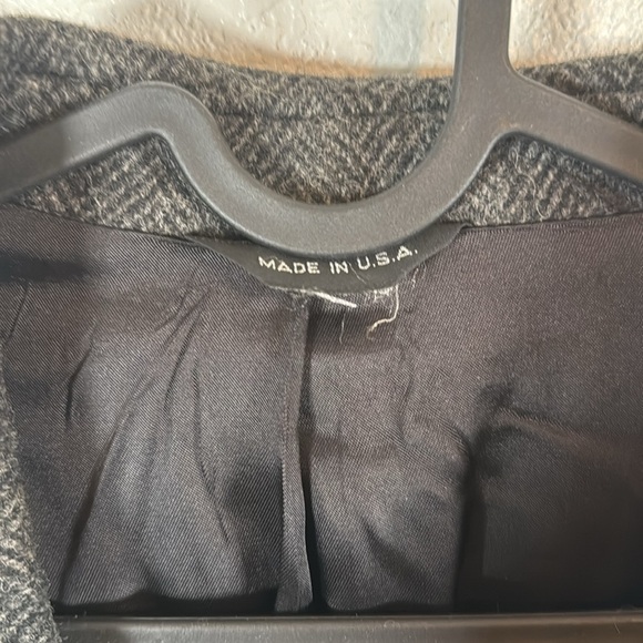 Towncraft Vintage Gray Herringbone Wool Dress Coat 3 Button Size 42 - Picture 3 of 8